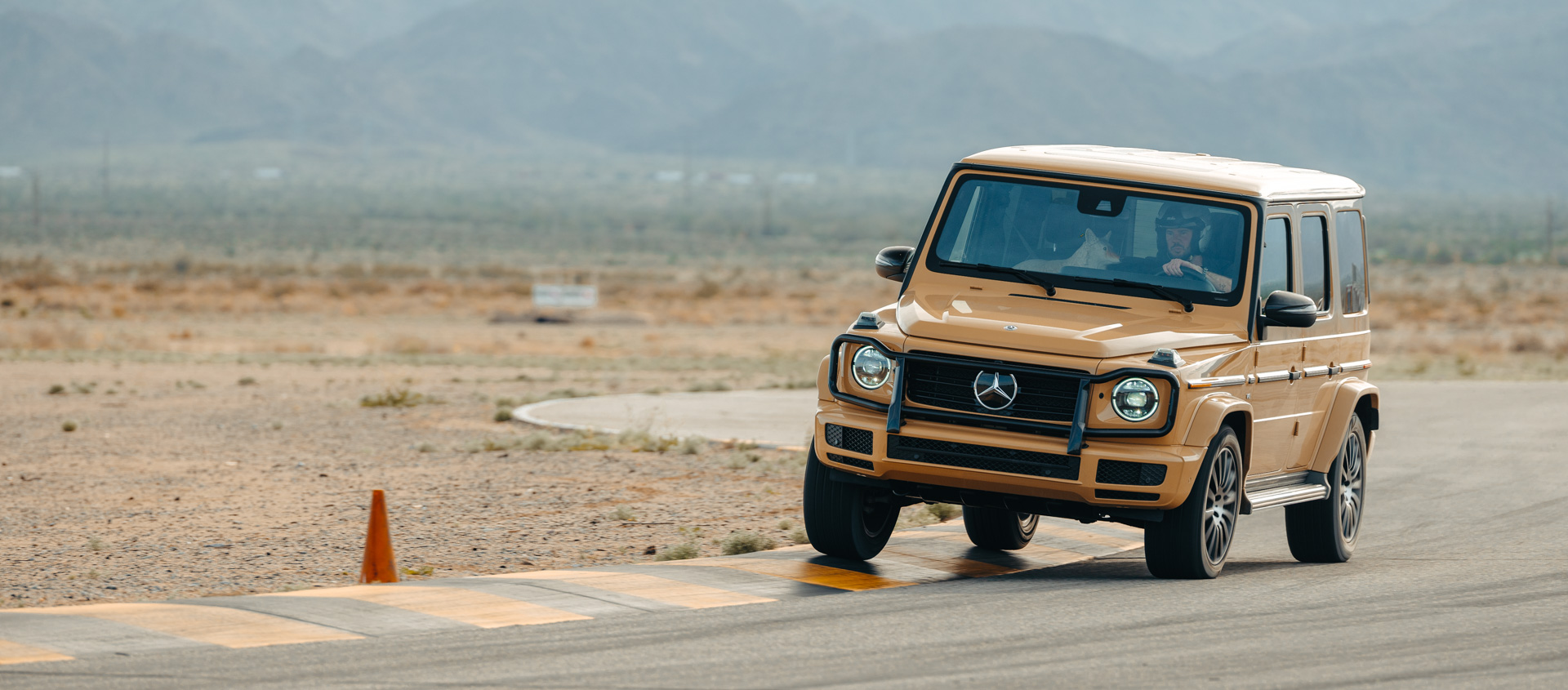 Mercedes Benz AMG G550